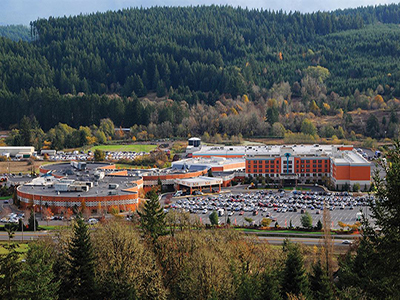 chinook winds casino outside