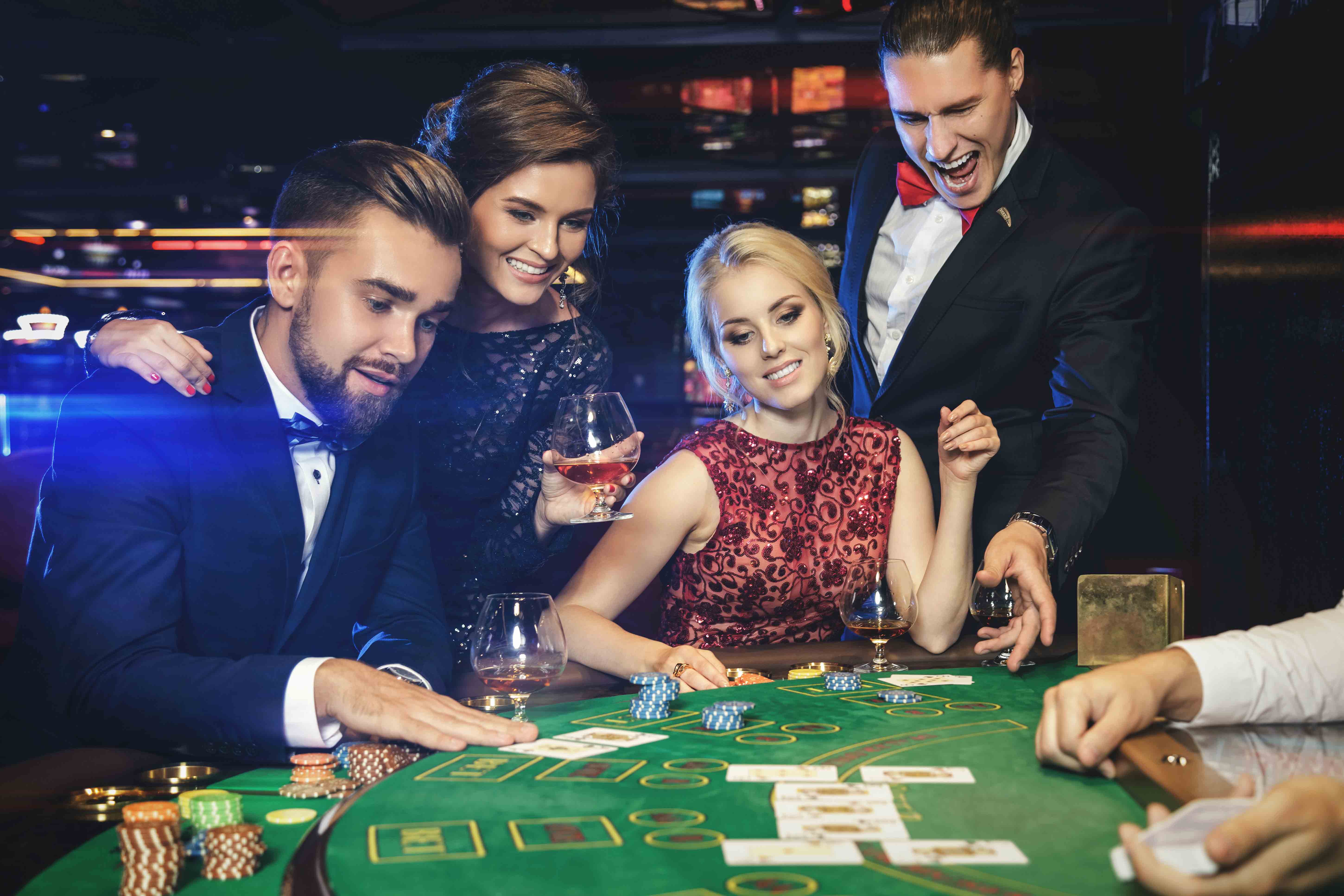 people enjoying a night out with our casino limo services